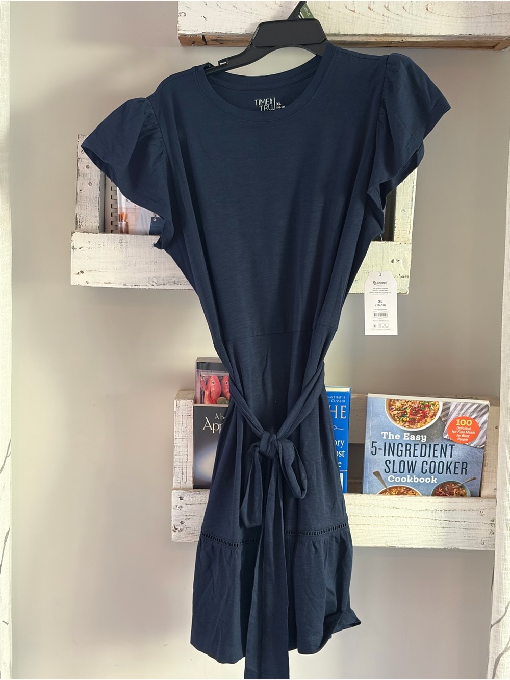 Time & Tru Navy Tie-Waist Ruffle Sleeve Dress